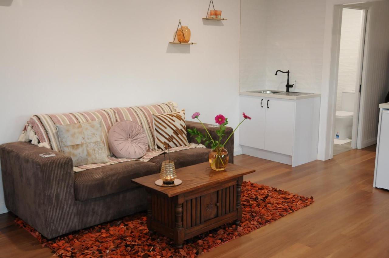 Bed and Breakfast Wagtail Nest Country Retreat - Longford Vic 3851 Sale Exteriér fotografie